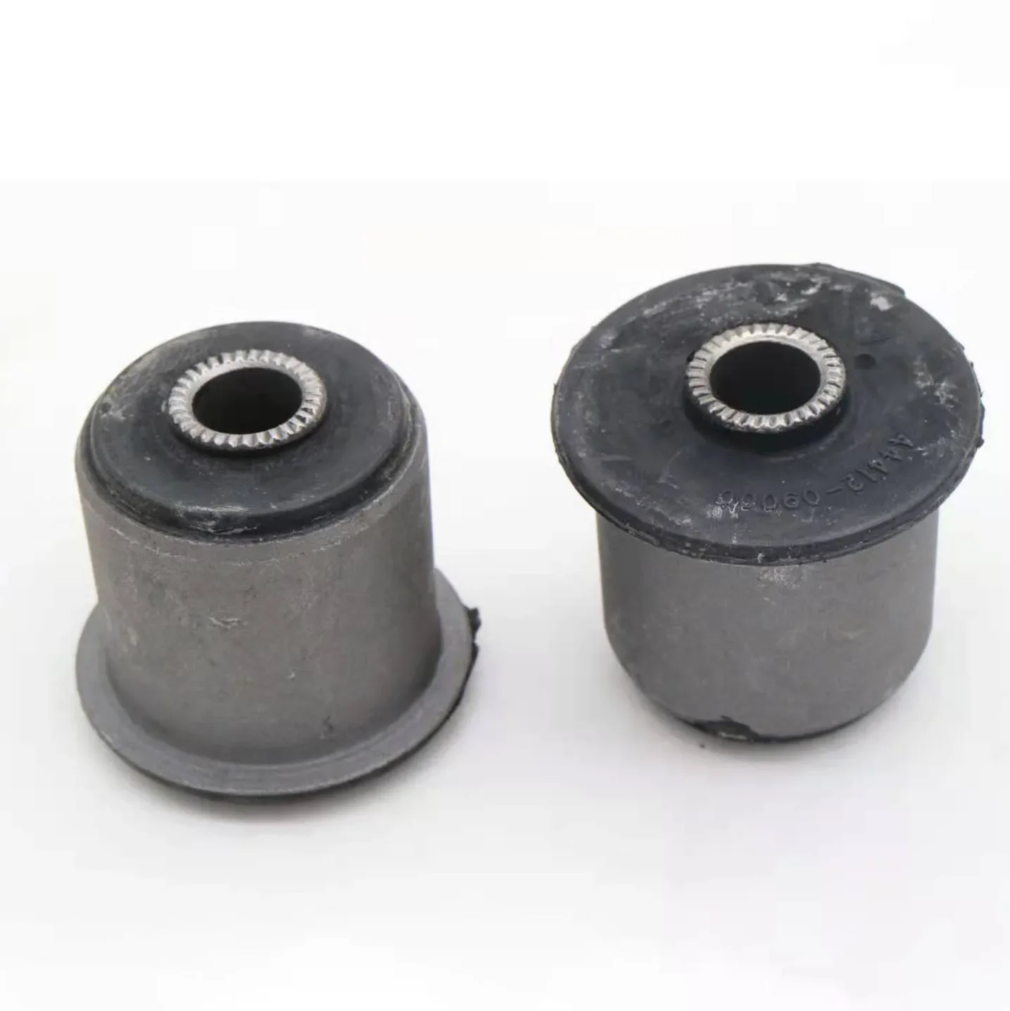 Front Upper Arm bushing For Ssangyong Rexton Kyron Stavic Acyton Oem Parts X 2P OEM 4441209000