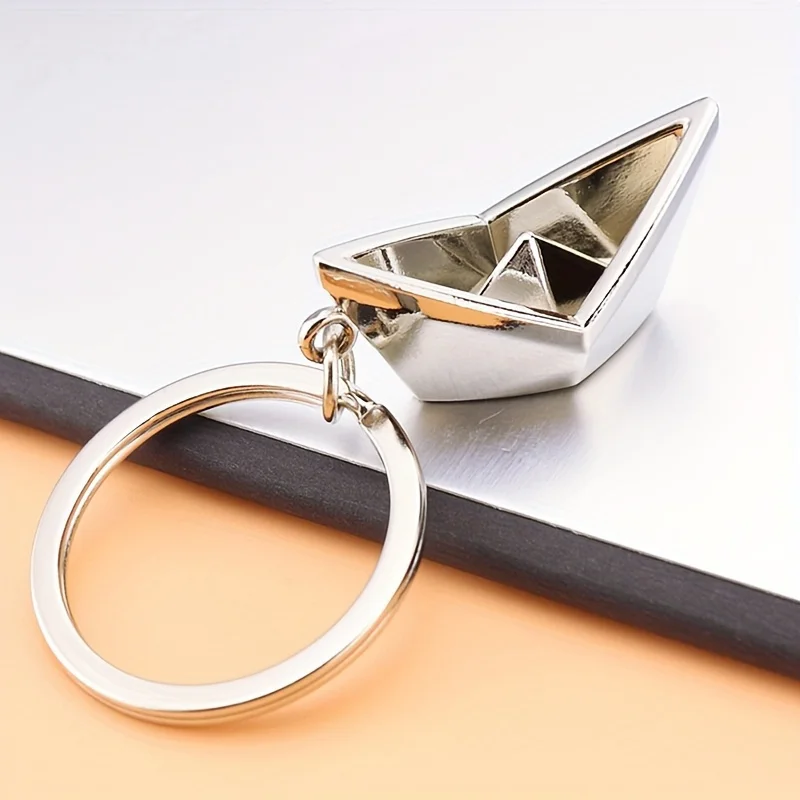 1 قطعة قلادة سلسلة المفاتيح قارب صغير ، سلسلة المفاتيح الإبداعية الديكور لمفاتيح السيارة ، حقائب الظهر ، المحافظ