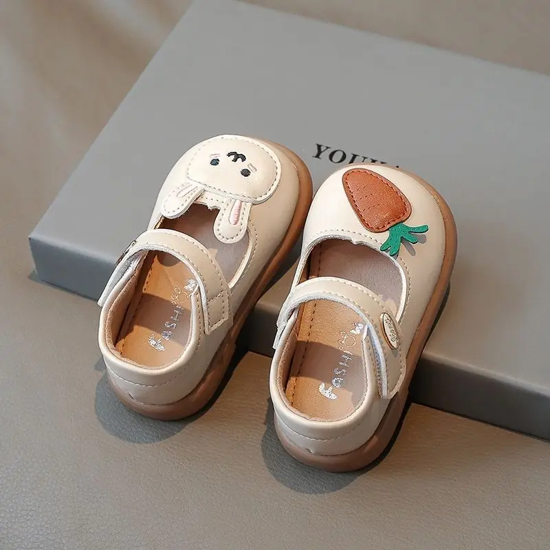 

Детские летние сандалии 2026: Новинка, мягкая нескользящая подошва, закрытый носок, в стиле принцессы, с милым мультяшным дизайном