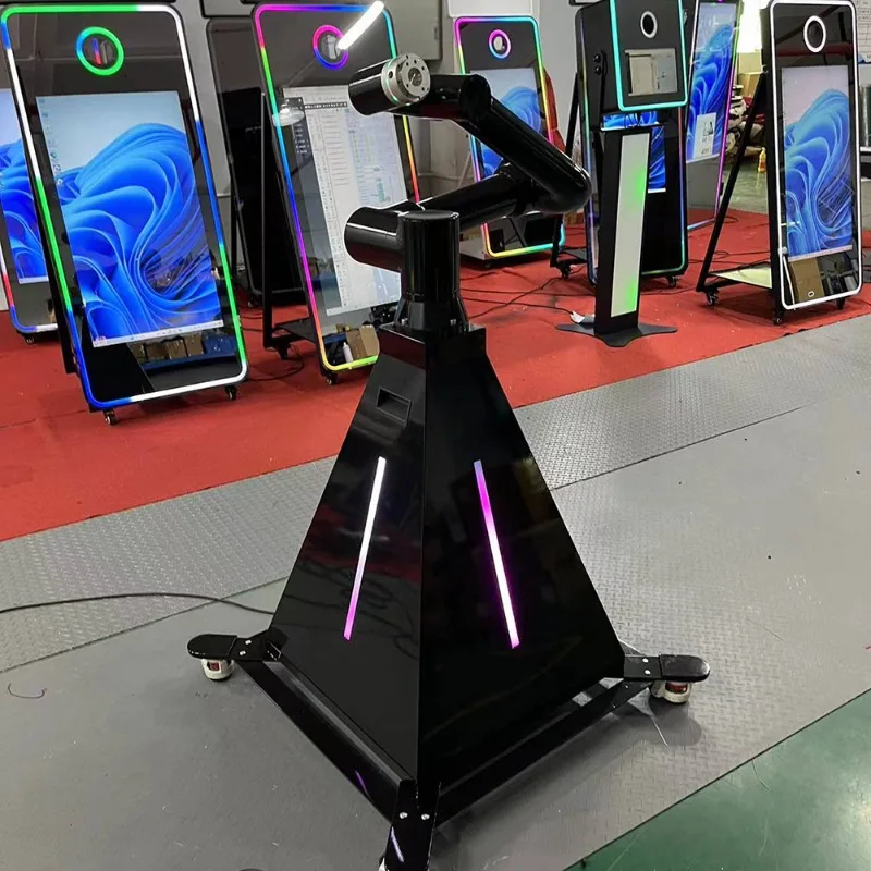 6-Axis robotic arm selfie booth, memory mode, intelligent sensing