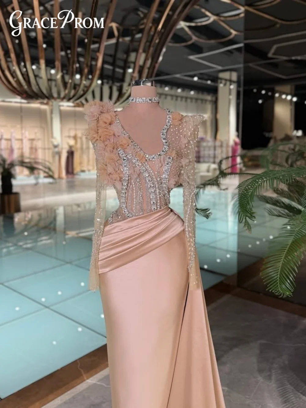 

Elegant Gold V Neck Sheer Evening Dress Exquisite Beading Sequins Satin Train Customized Formal Gown For Women Vestido De Fiesta