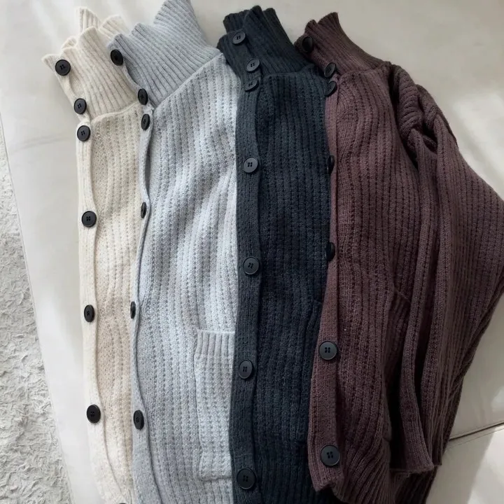 เสื้อสเวตเตอร์ไหมพรมถักทรงหลวม คอสูง สไตล์ลำลอง สำหรับฤดูใบไม้ร่วงและฤดูหนาว  ผ้าโพลีเอสเตอร์เนื้อนุ่ม แขนยาว สำหรับผู้หญิง