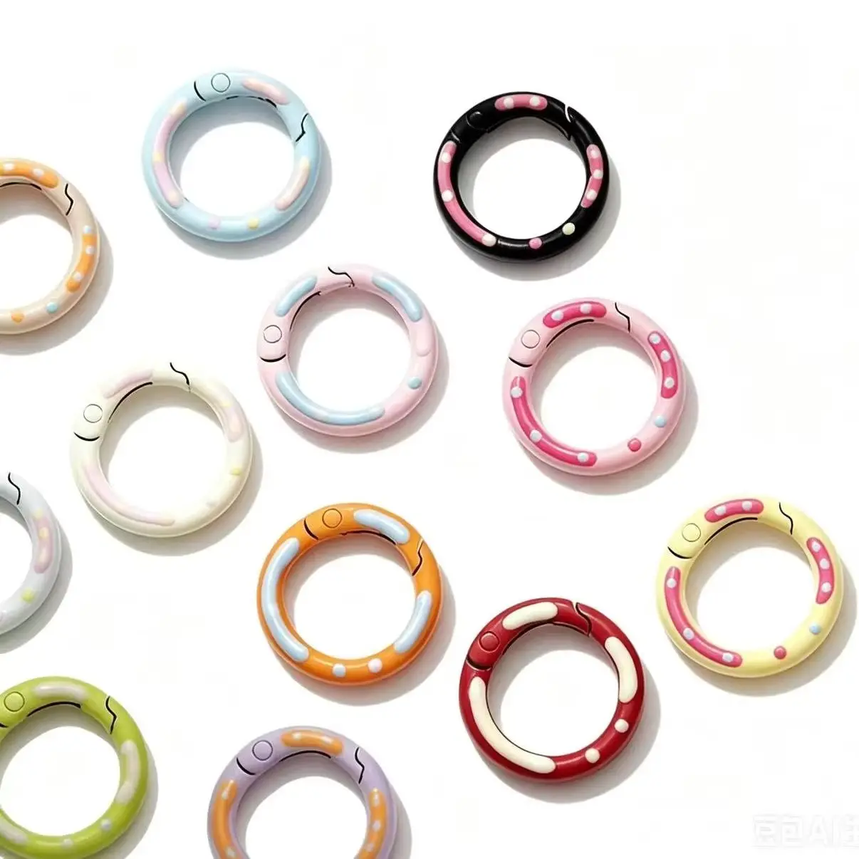 10pcs 24mm Mixed Color Sweet Donut O Ring Spring Clasp Openable Round Keychain Clips For DIY Hang-up Ring Buckle Connector