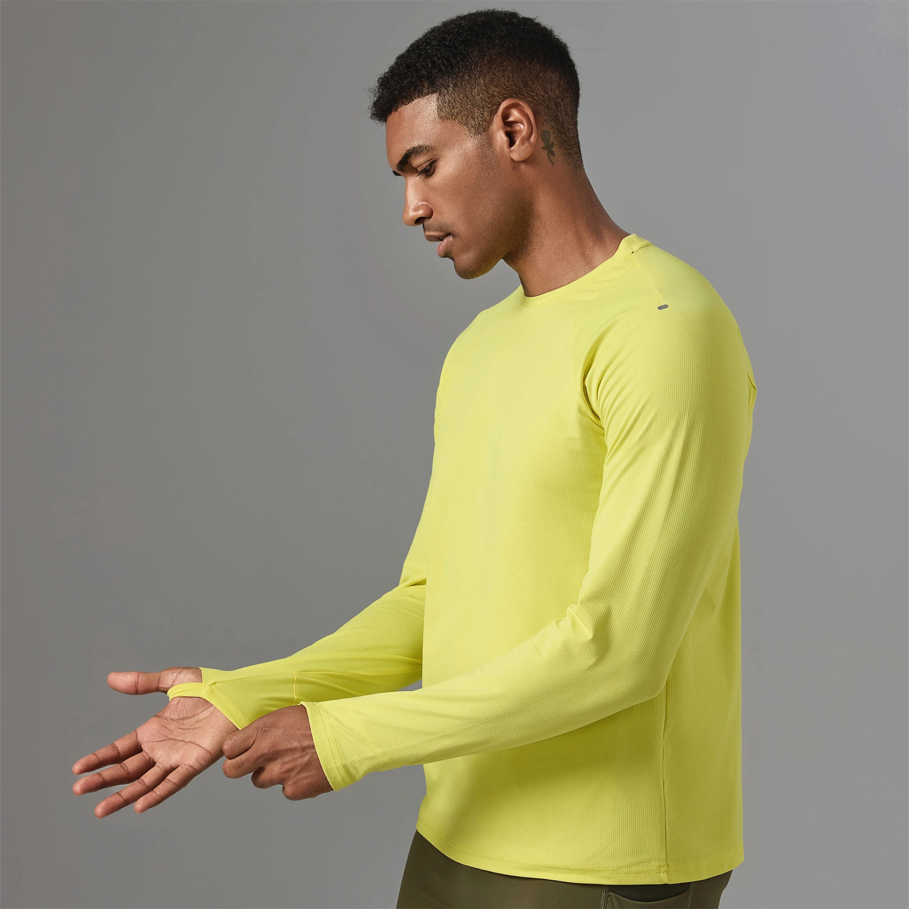 Mens Autumn Long Sleeve Running Shirts Cycling Hiking Sports Workout Tops T-Shirt Quick-drying Antistatic UPF50+ UV Resistant