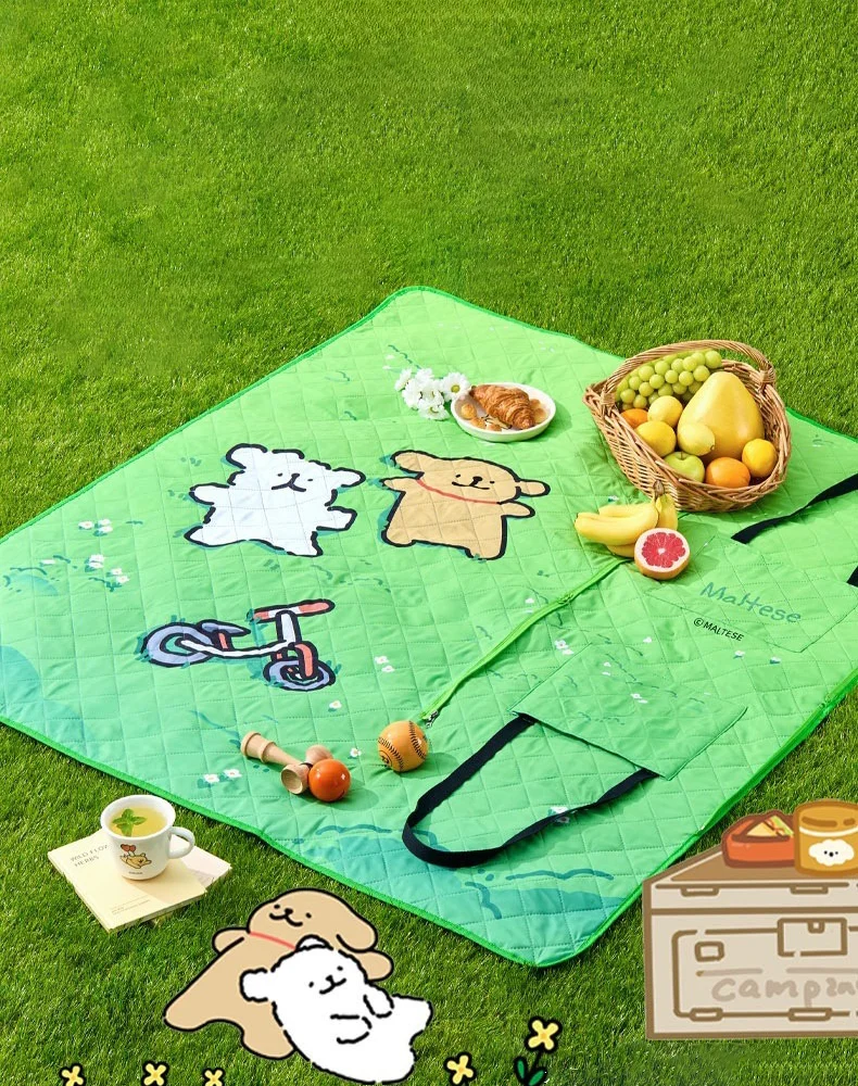 148x130cm New Green Cartoon Puppy Pattern Outdoor Picnic Mat Waterproof U-shaped Hand Strap Foldable Portable Lightweight