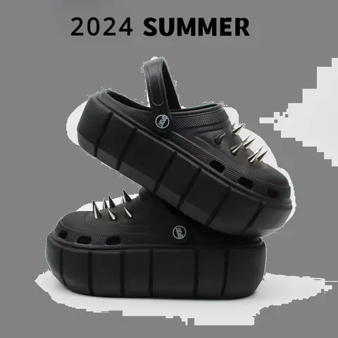 Studded Hole Shoes EVA Gothic Slippers Women Summer 2024 Clogs Slide Shoes Thick Platform Korean Punk Fashion Sandals Female