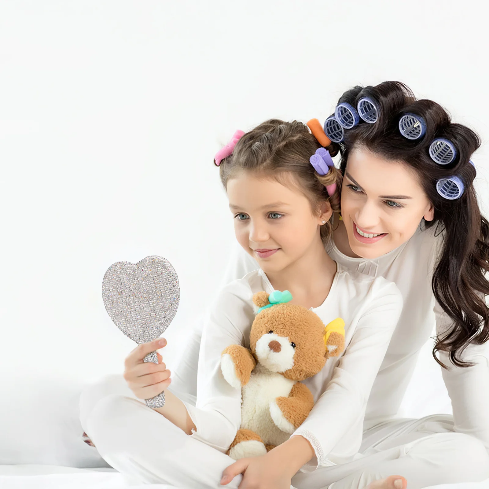 

Portable Heart Shaped Hand Mirror Rhinestone Frame Glamour Sparkle Stylish Design Charming Shape Precise Reflection Travel