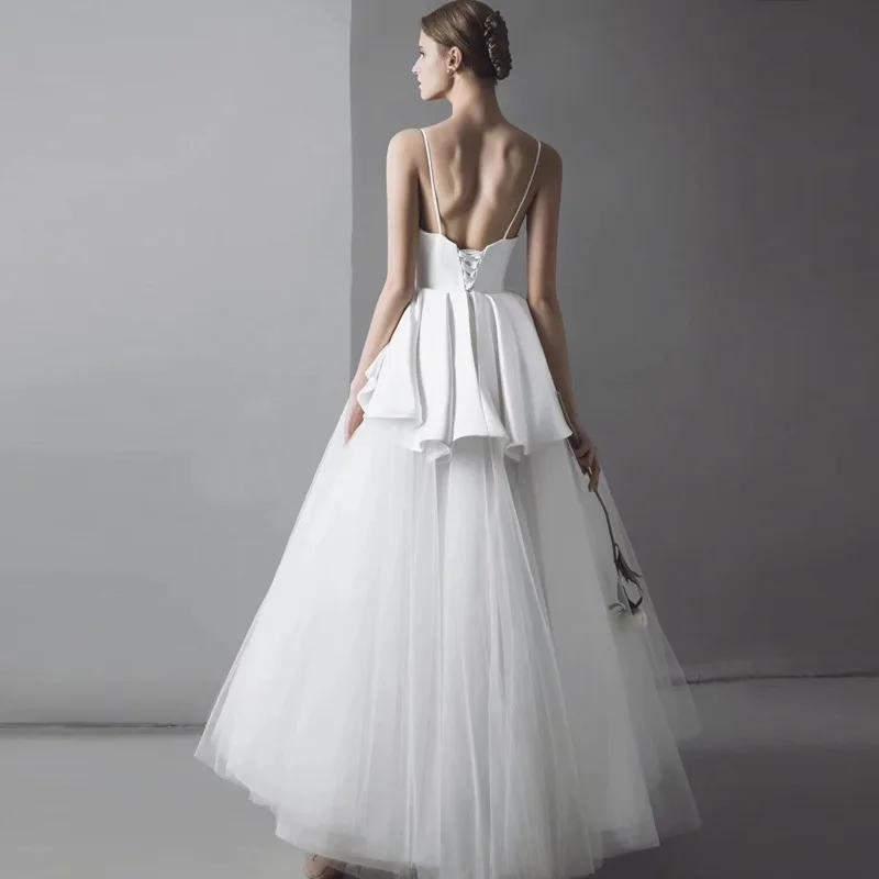2025 nouvelles robes De mariée princesse col en v bretelles boutons Tulle Satin haut bas robes De mariée robes De Novia Robe De mariage