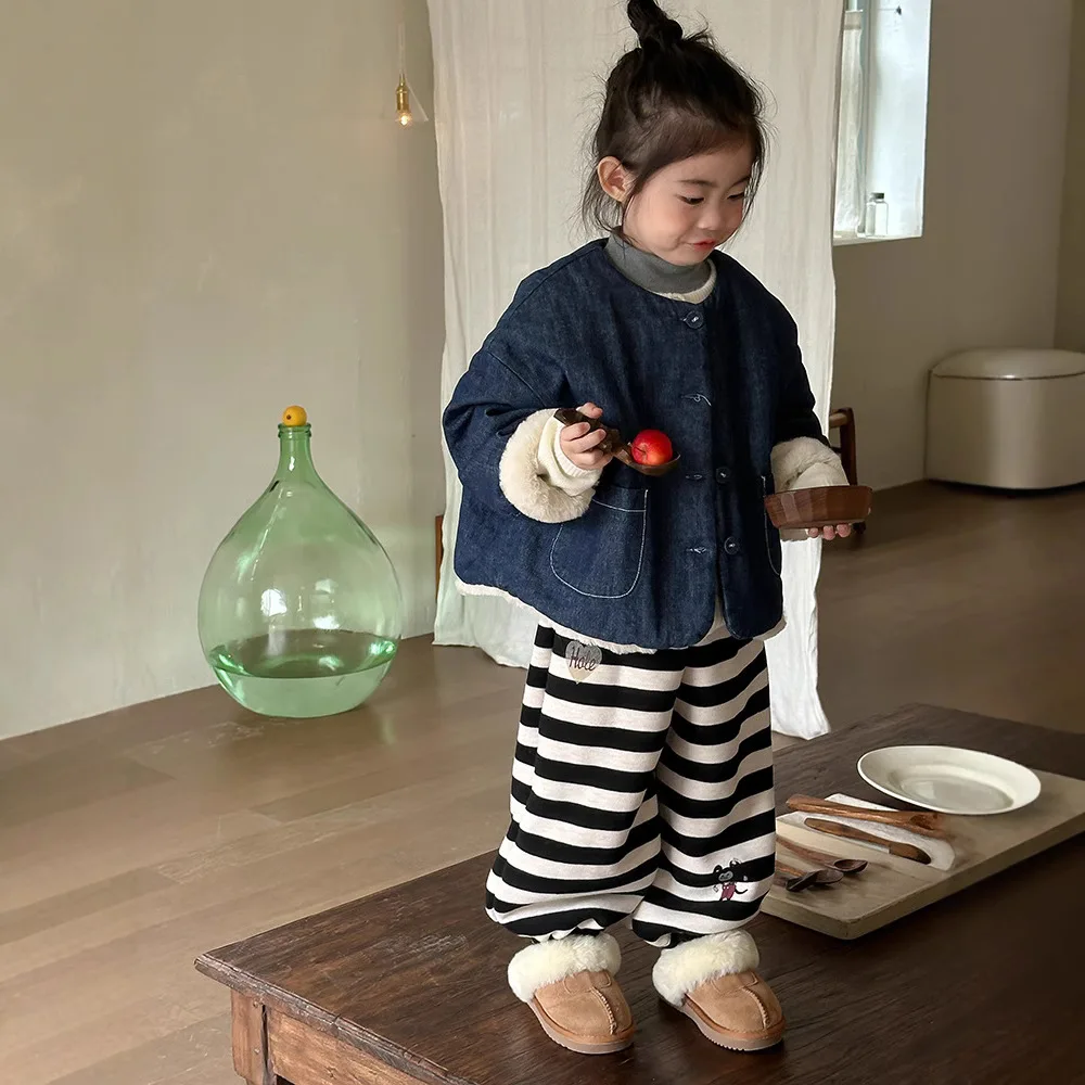 Girls Coat 2024 Winter New Childrens Wear Korean Style Girl Baby Foreign Style Denim Plus Fleece Thick Laminated Cotton Coat