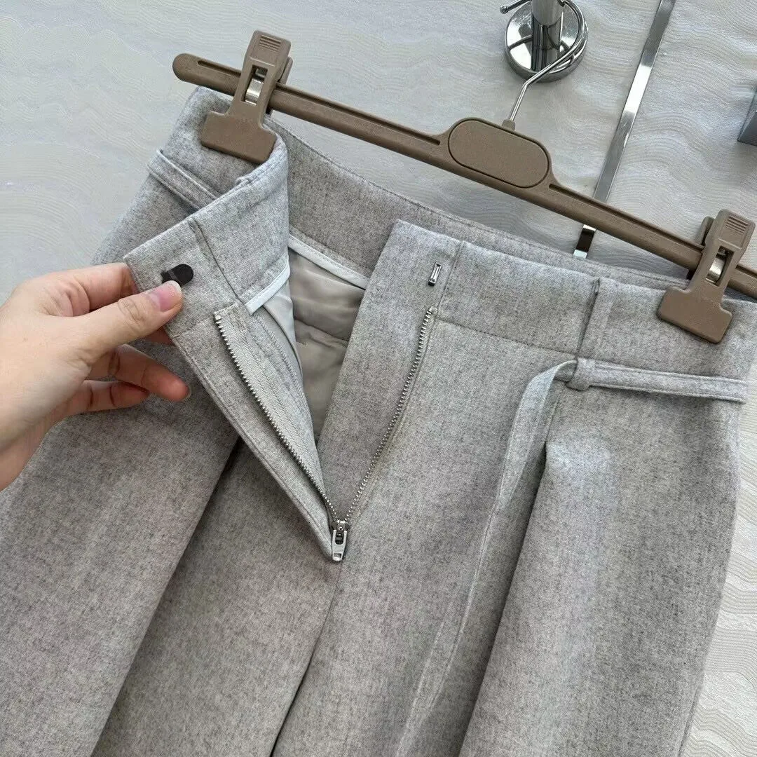 2025 New Fashion Autumn Elegant Fashion Woolen Suit Pants Women High Waist Belt Pleated Loose Casual Trousers