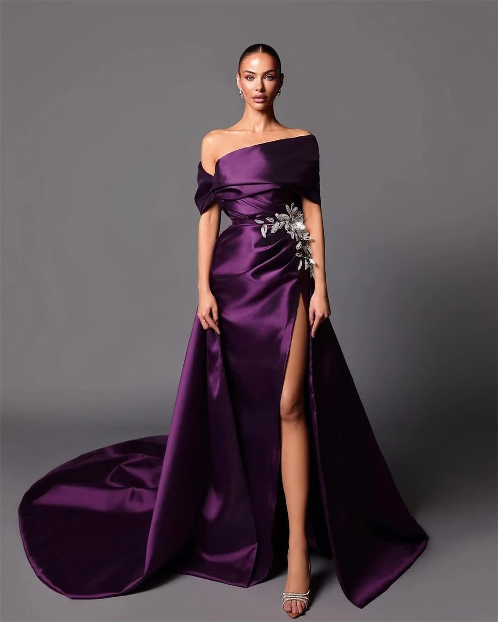 

Customized Elegant Purple Satin Evening Dress Formal Scoop Off the Shoulder Cocktail Dress Classic A-Line Court Train Prom Dress