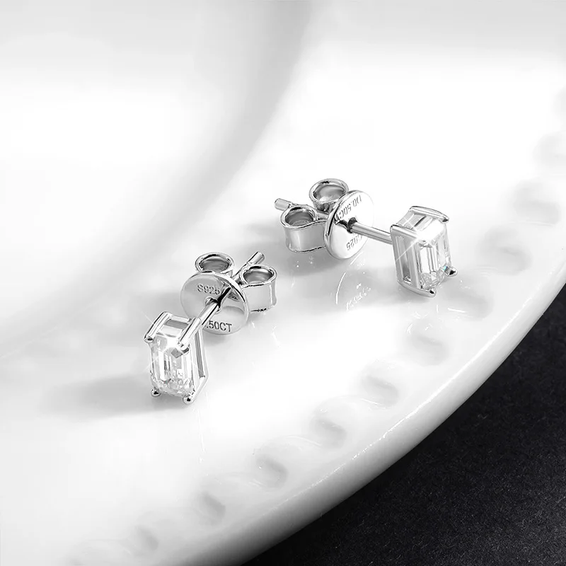 HORRIPAL D VVS1 0.5-2CT Emerald Cut Moissanite Earrings for Women Waterproof GRA 925 Sterling Silver Classic Trendy Fine Jewelry