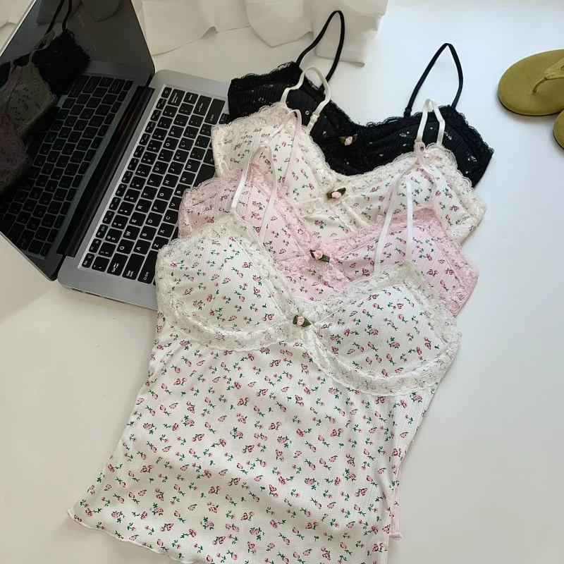 توب نسائي صيفي قصير مثير بتصميم أمريكي عتيق من الدانتيل الأسود المزهر، ضيق ومناسب للجسم مع حشوة صدر، بلوزة متعددة الاستخدامات...