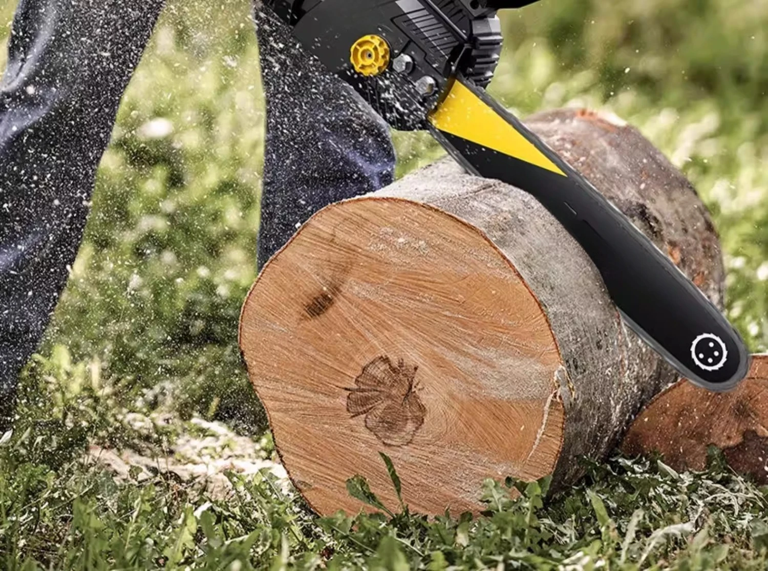 Rechargeable Chainsaw Lithium Battery Large Capacity Household Small Handheld Firewood Splitting Video Drama