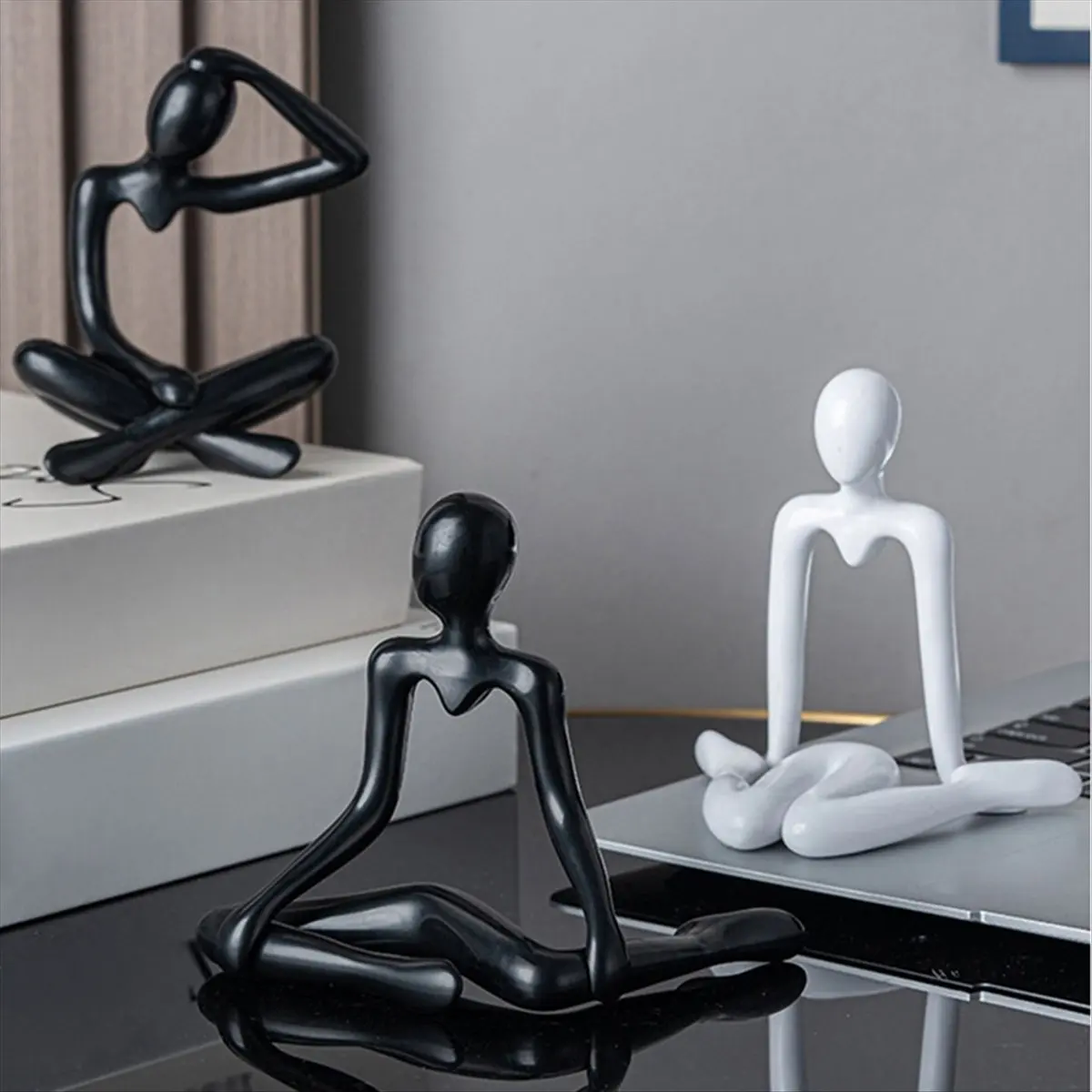 【~ New A26M】Nordic Abstract Statue Abstract Figure Sculpture Small Ornaments Modern Art Desktop Decor D
