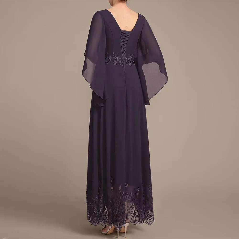 カスタマイズされた絶妙なレースの花嫁の母のウェディングドレス、フリルスリーブ、Aライン、アンクル丈、フォーマルイブニングガウン2025