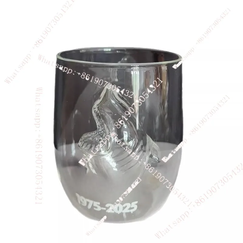 

New independent station explosion Great White Shark 50th anniversary glass glass creativity