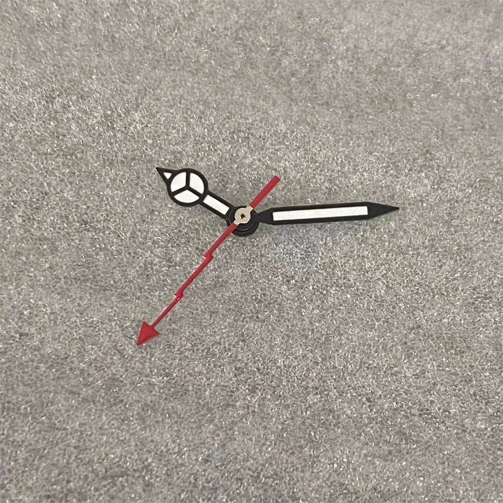 Aguja de reloj luminosa verde adecuada para NH35 NH36 4R 7S, puntero de movimiento, borde negro, blanco, tres pines