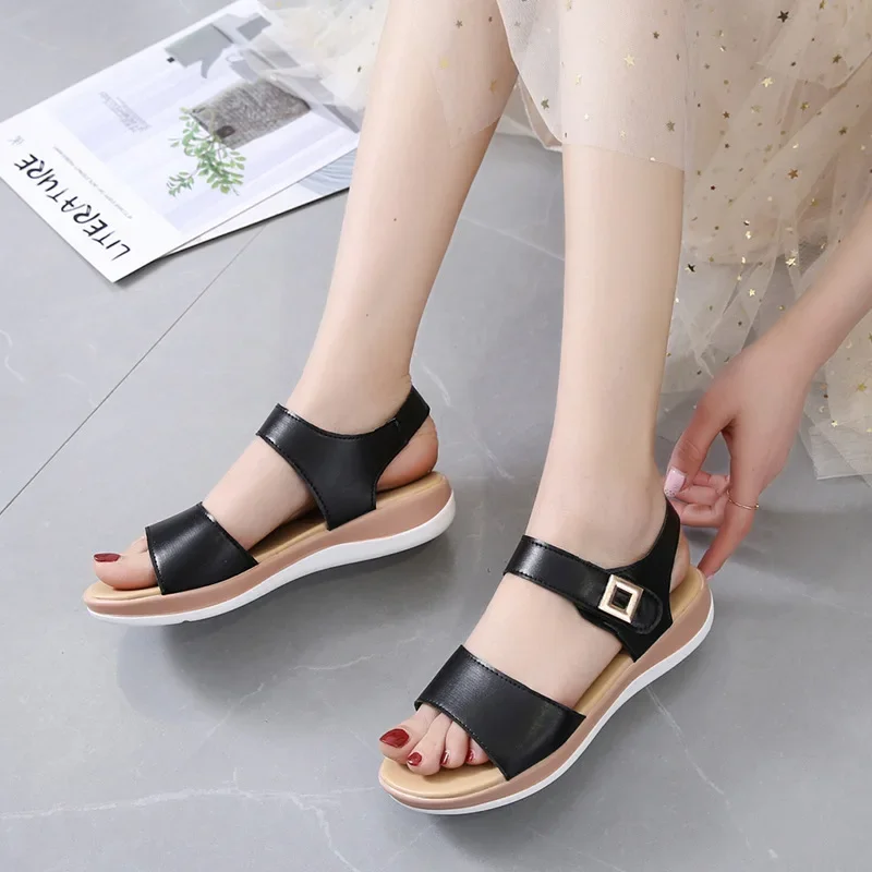 2024 New Women Sandals Comfy Roman Wedge Sandals Low Heels Beach Shoes Retro Women\'s Fashion Sandalia