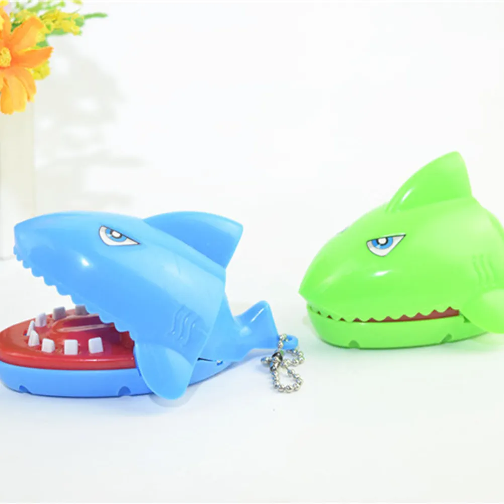 2Pcs Interactive Shark Mouth Finger Biter Smooth Plastic Fun Game for Children 4 Years Party School Office Desk