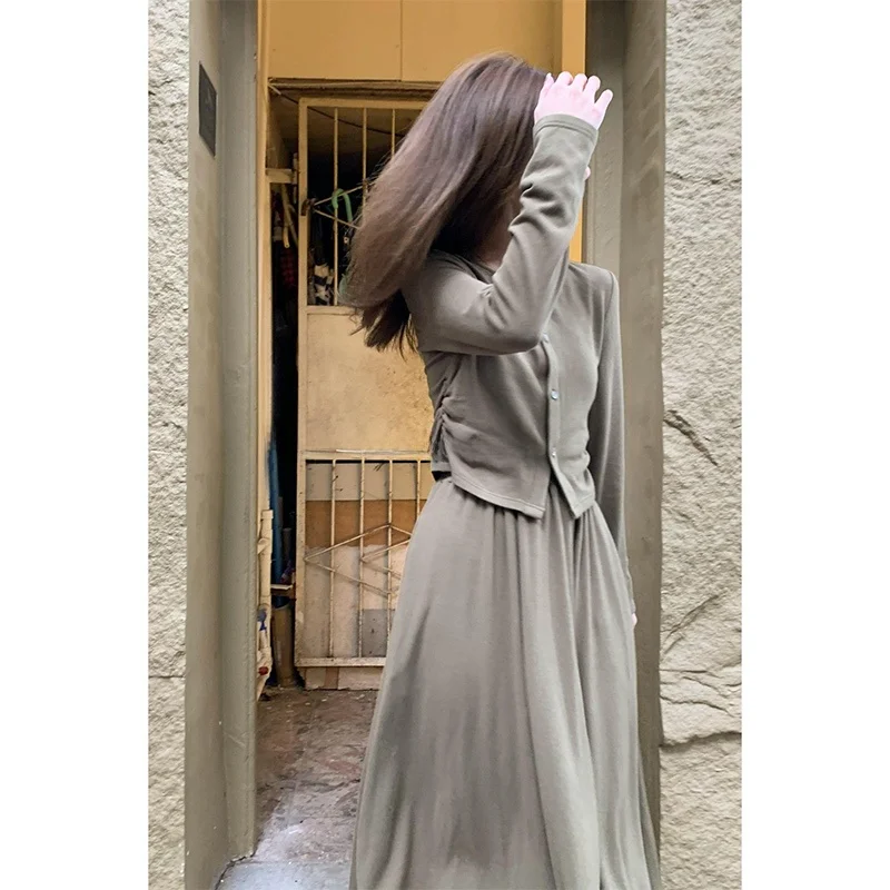 

Spring 2026 Women's High Waist Knitted Top And Skirt Fashionable Casual Two-Piece Set Small Size Friendly Trendy Ensemble