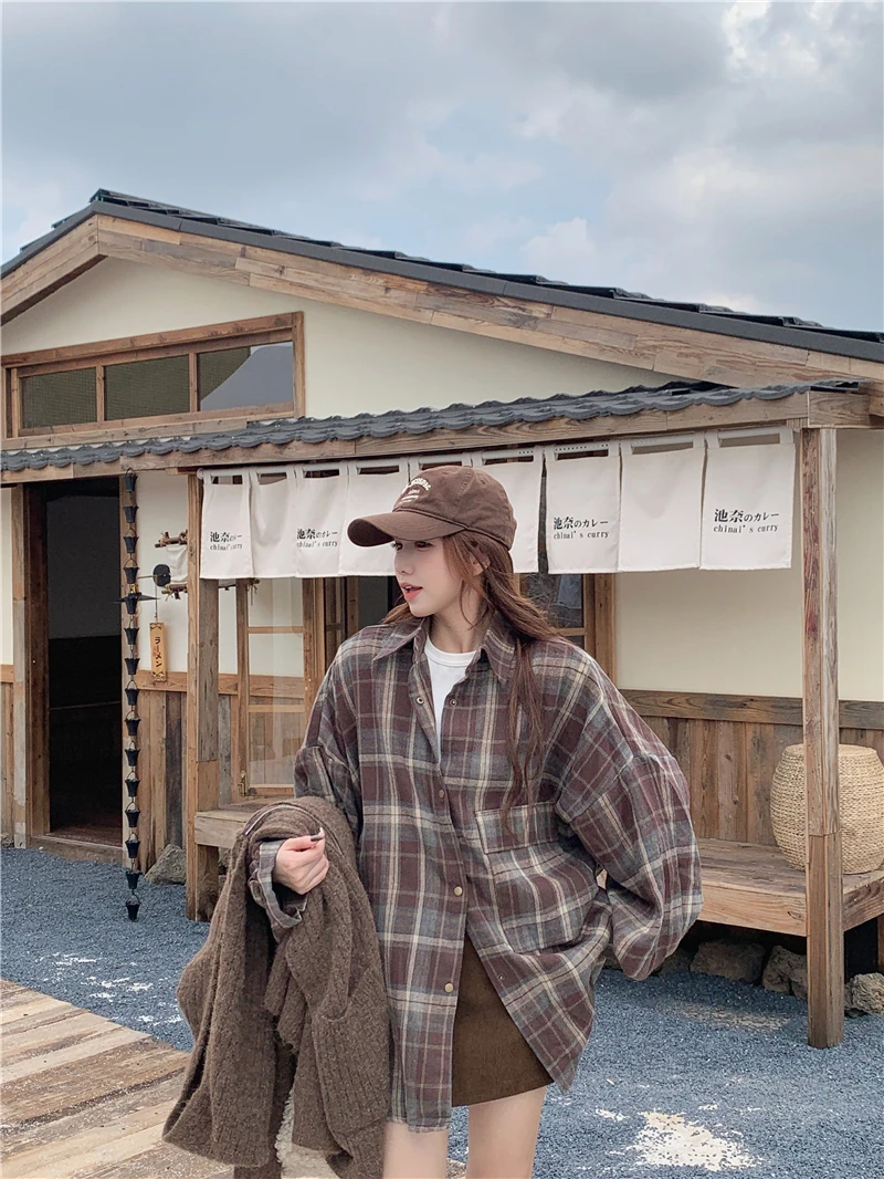 

Женская рубашка в клетку с воротником-поло в стиле ретро Y2K, кофейно-коричневая рубашка с длинными рукавами, весенне-осенняя свободная верхняя одежда, топы, модная корейская одежда