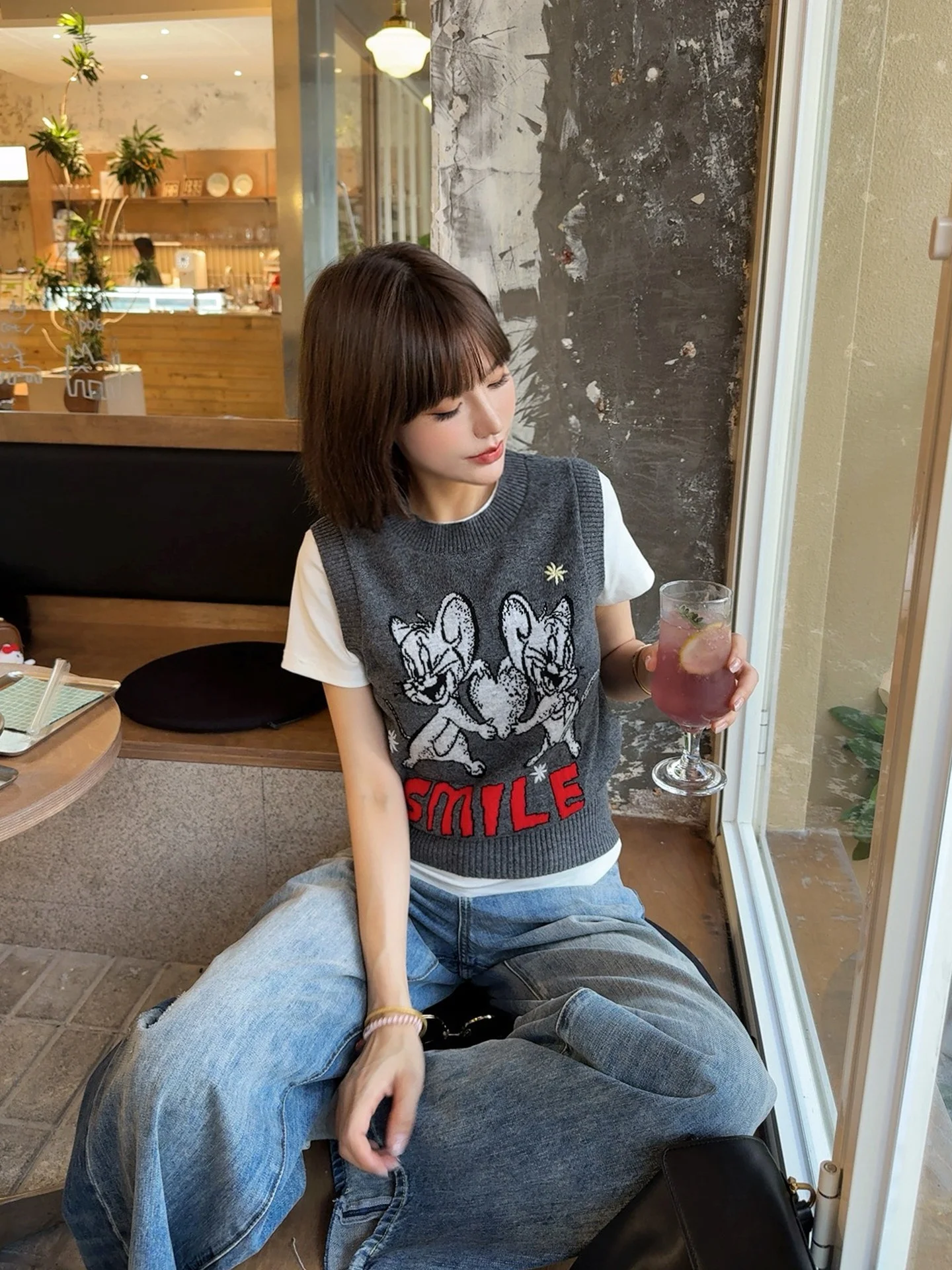 

ASBR ey Cartoon Woolen Knitted Vest 00% Soft Wool Layering Faionable Casual Age-Defng Women's Faion Autumn New Arrival