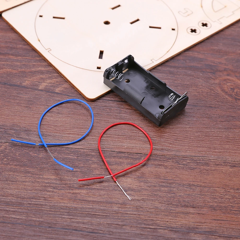 

DIY Paddle Wheel Ship Model Kids Students Remote Control Assembling Toys