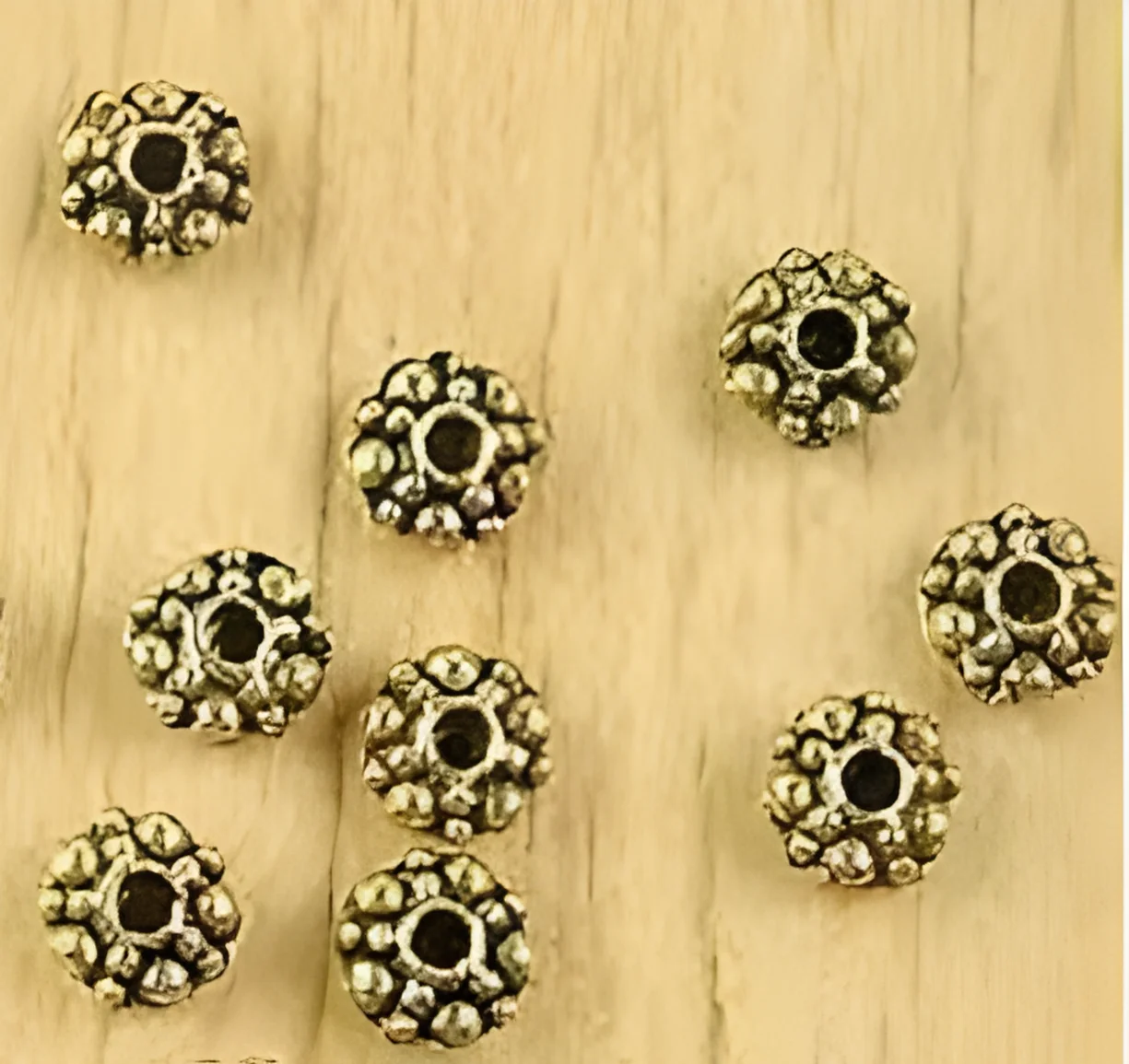 

80pcs 5.9*2.9mm, hole 1.5mm Alloy matel antiqued gold studded flower spacer beads HW2295H
