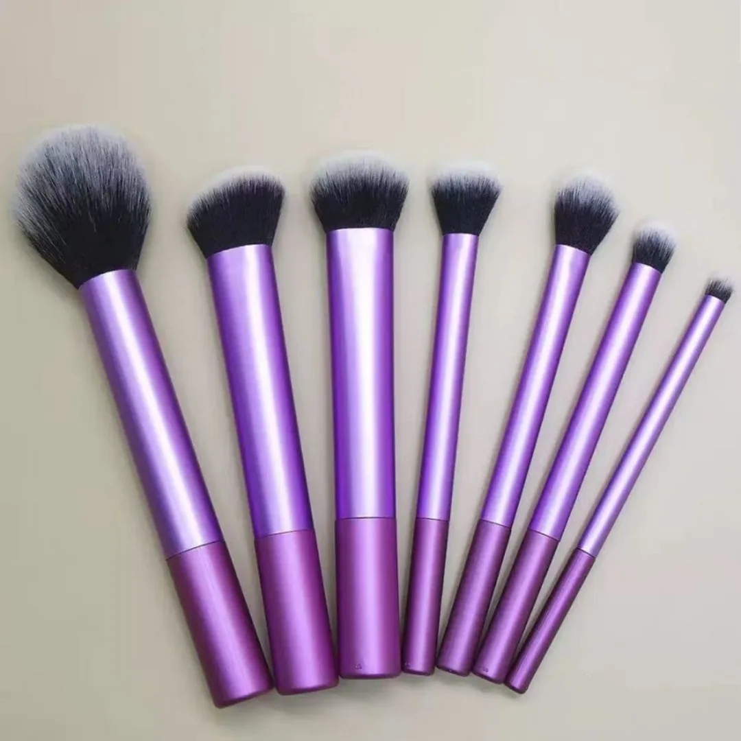 Conjunto de pincéis de maquiagem macios e fofos, 7 peças, para cosméticos, base de cabelo sintético, blush, pó, mistura de pincéis de maquiagem, ferramentas de beleza