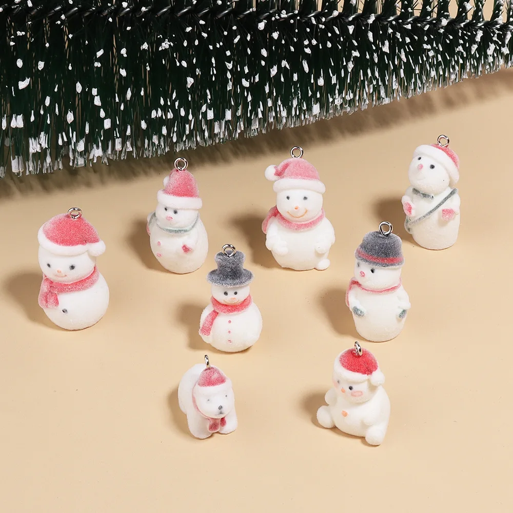 30Pcs 3D Mini Cute Flocking Snowman Christmas Charms Cartoon Animal Plush Doll Pendant Phone Keychain Earrings DlY Jewelry Make