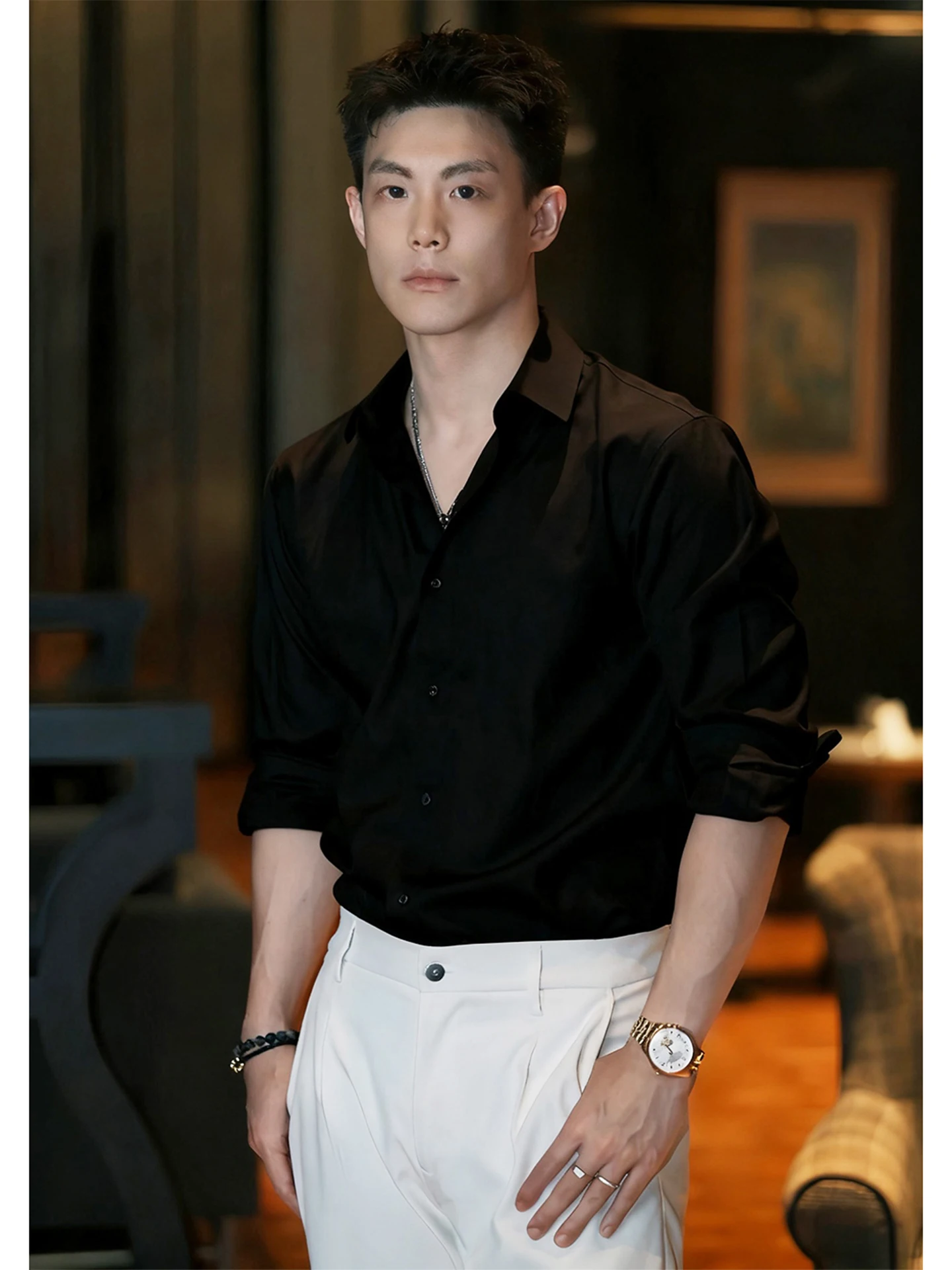 

Черная мужская рубашка с длинным рукавом: стильная, элегантная, для повседневной носки, летняя, из полиэстера