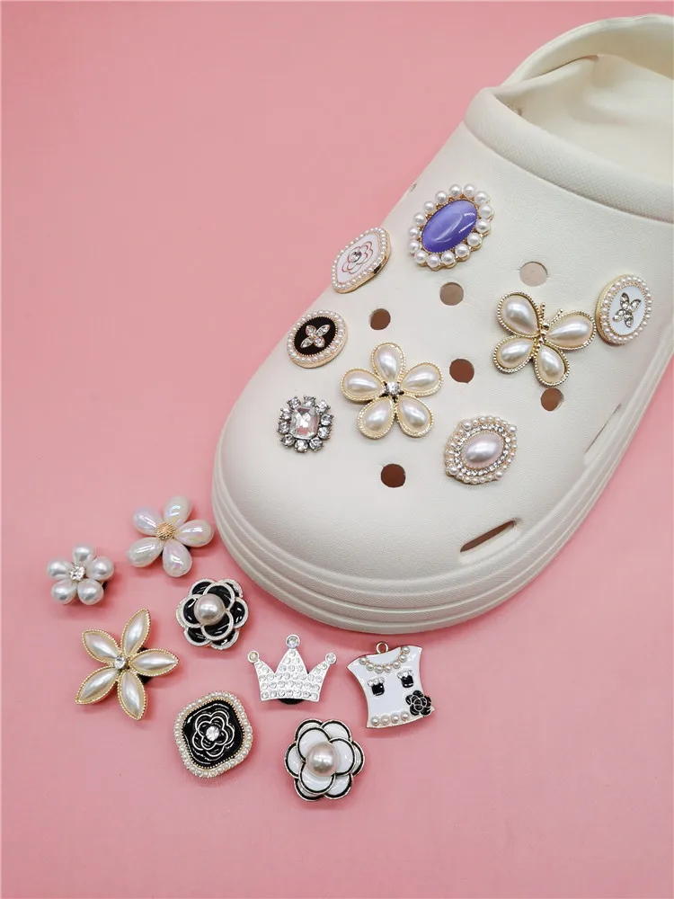 New Original Rhinestone Jewelry Shoe Charms Ornaments Luxury Shoes Decoration Diy Shoe Clip Buckle Decor Clog Shoes Accessories