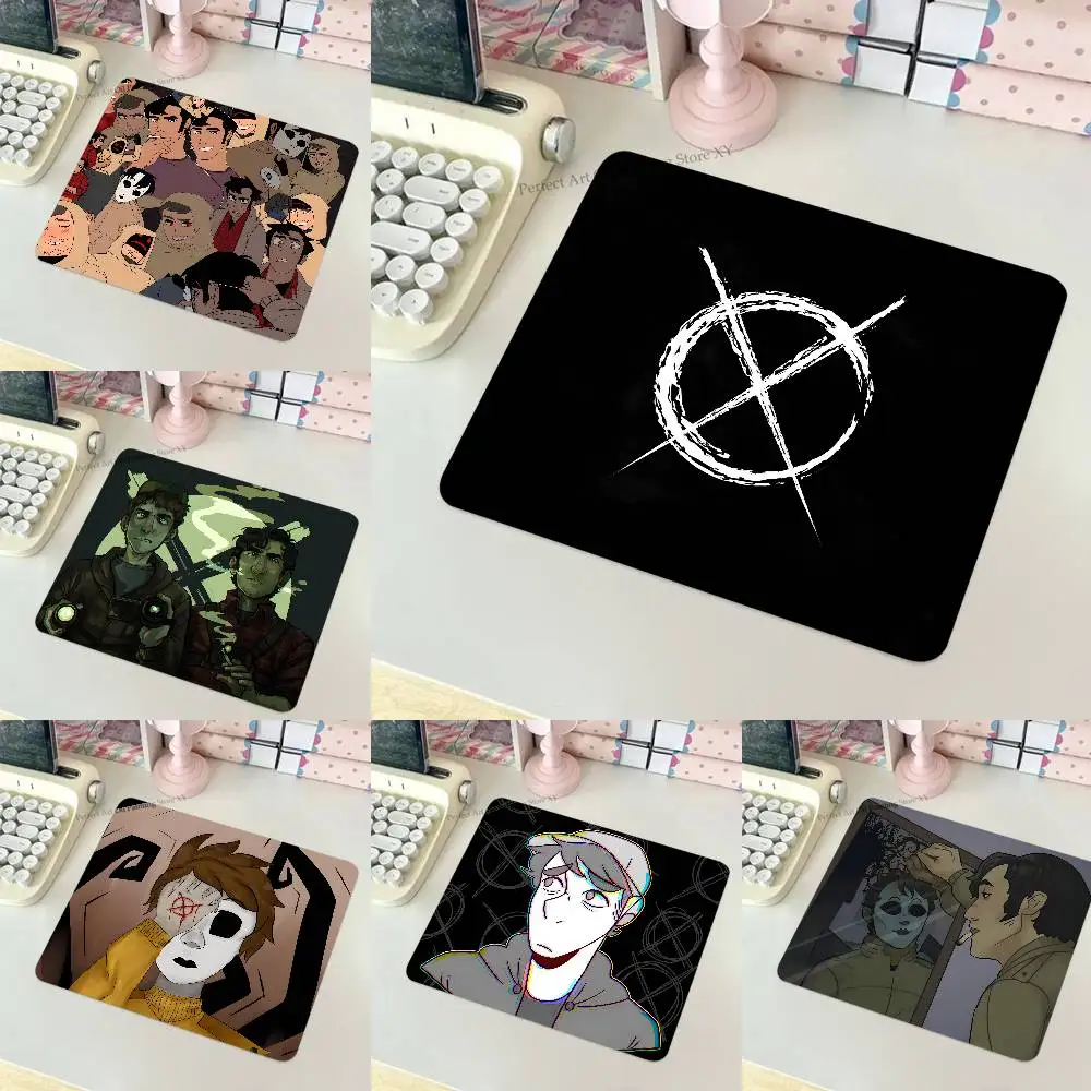 Horror Short Film M-marble H-hornets Mousepad Small LockEdge Mouse Pad For Gamers Computer Desk Pad Rectangular Anti-slip Rubber