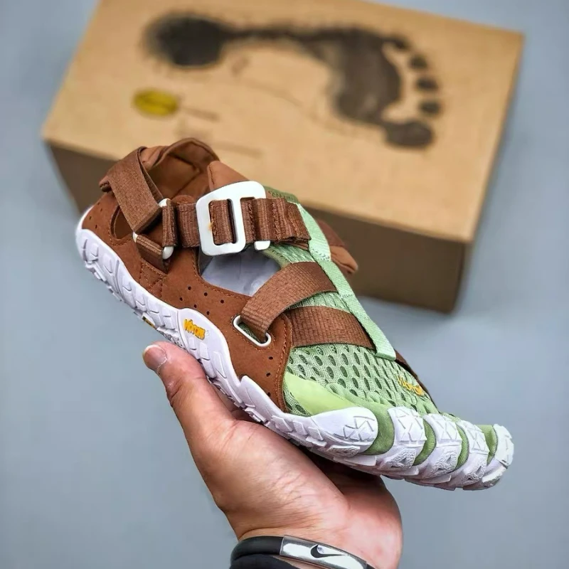 

Luxury Brand Fitness Yoga Shoes Men Women Black Brown Squat Hard Pull Shoes Unisex Top QualityIndoor Gym Shoe Couples Gym Shoe