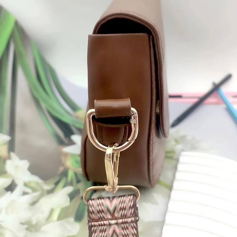 Bag bag with modification Buckle Open spring hook Metal hand semicircle buckle Hardware accessories Backpack carry ring