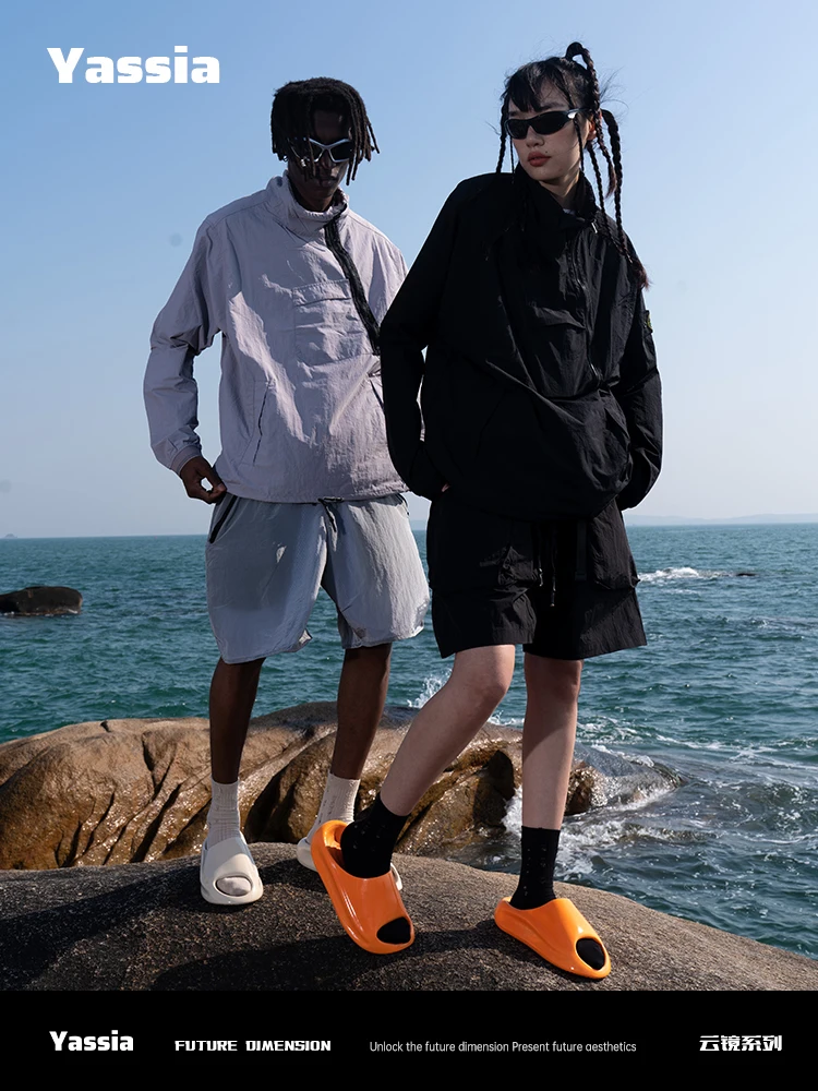 

yassia Summer Fashionable Men Women Home Slippers Thick soles Non-slip Unique Outdoor Sandals Soft-soled Ultralight flat shoes