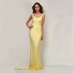 Light Yellow Prom Dresses Backless Sleeveless Sexy Floor-Length Long Train Simple Evening Gown For Women Custom Robes De Soirée