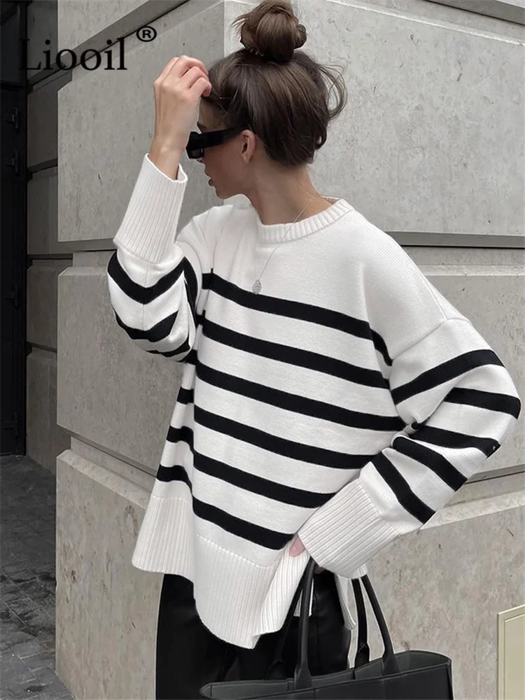 Women Stripe Knit Sweater Pullover Long Sleeve Knitted Tops O Neck Female Jumper Autumn Winter Streetwear White Baggy Sweaters