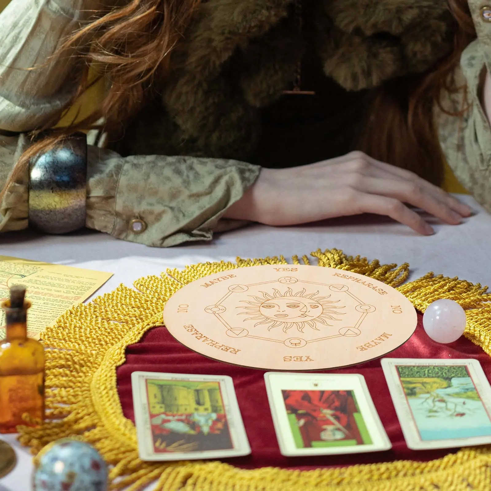1Set Wooden Divination Pendulum Board Altar Accessory Astrology Pattern Metaphysical Dowsing Necklace for Rituals