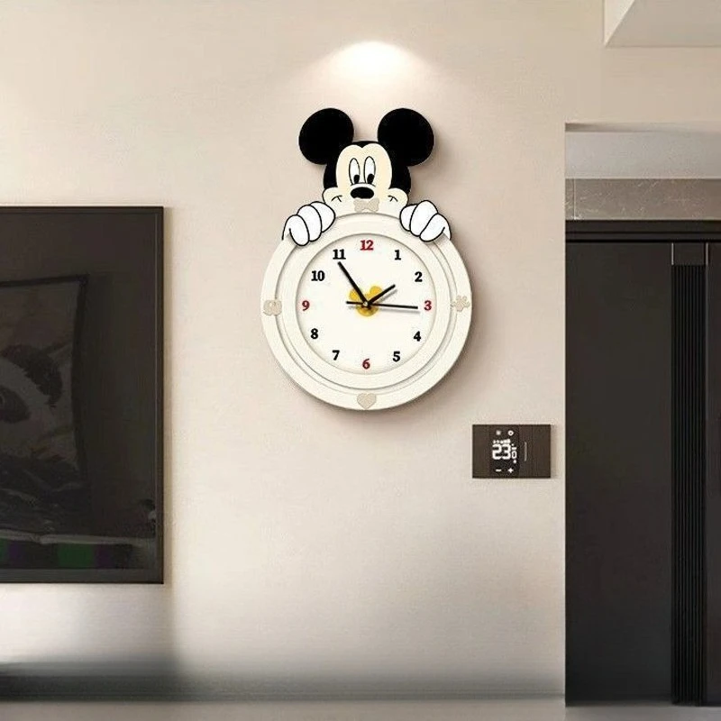 ミッキー漫画壁掛け時計リビングルームクリエイティブテレビ子供部屋壁掛け時計新しいシンプルモダンサイレントレストラン壁掛け時計ギフト