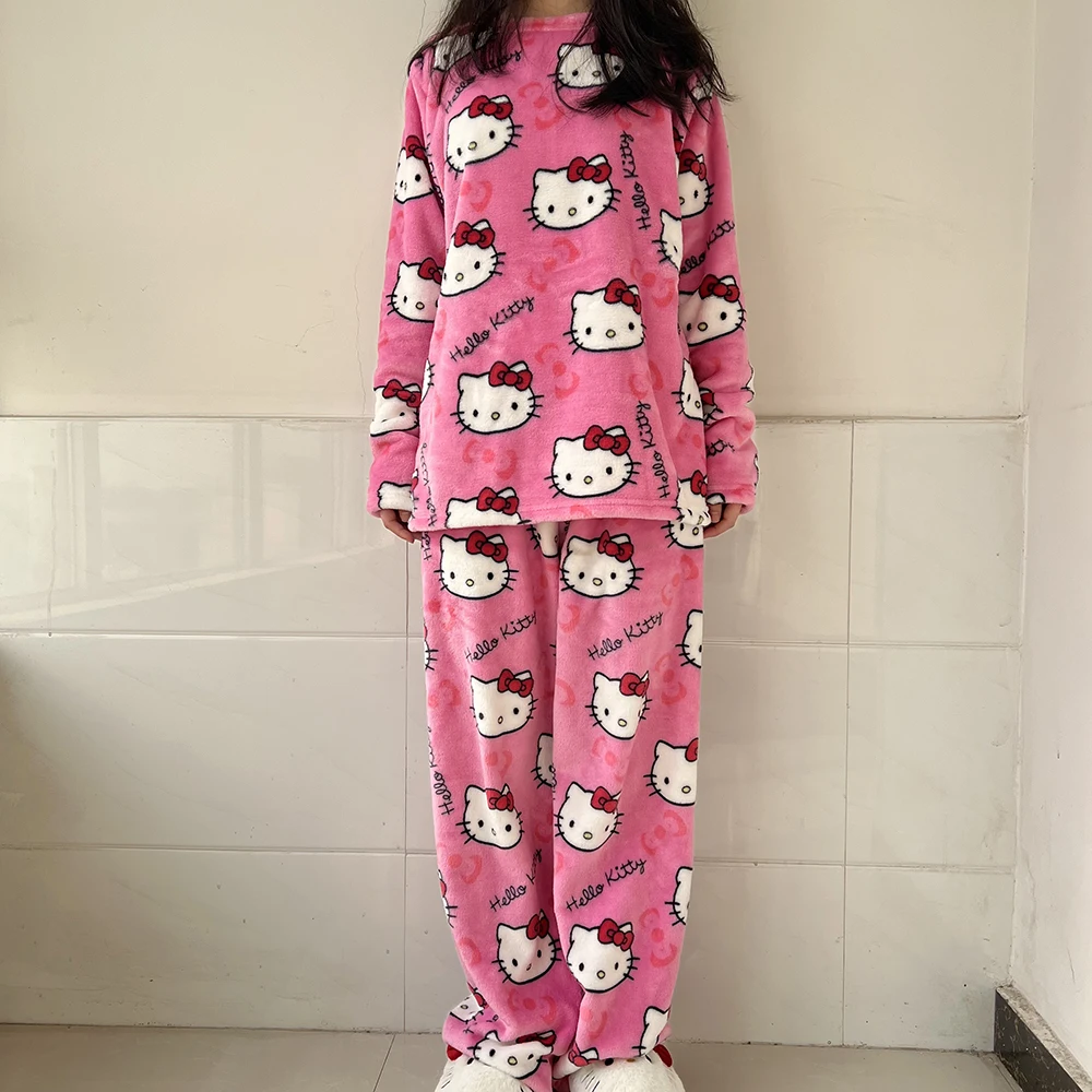 

Комплект из 2-х предметов: пижамные штаны и кофта в стиле аниме Sanrio Hello Kitty, милый домашний костюм с мультяшным принтом, теплая одежда для отдыха для пар, подарок для девушки