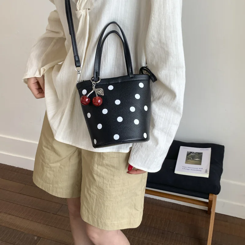 Chic 2025 Quilted Crossbody Bag for Women, Fashionable Top Handle Sling, Bag with Inner Pocket for Daily Use & Commuting​