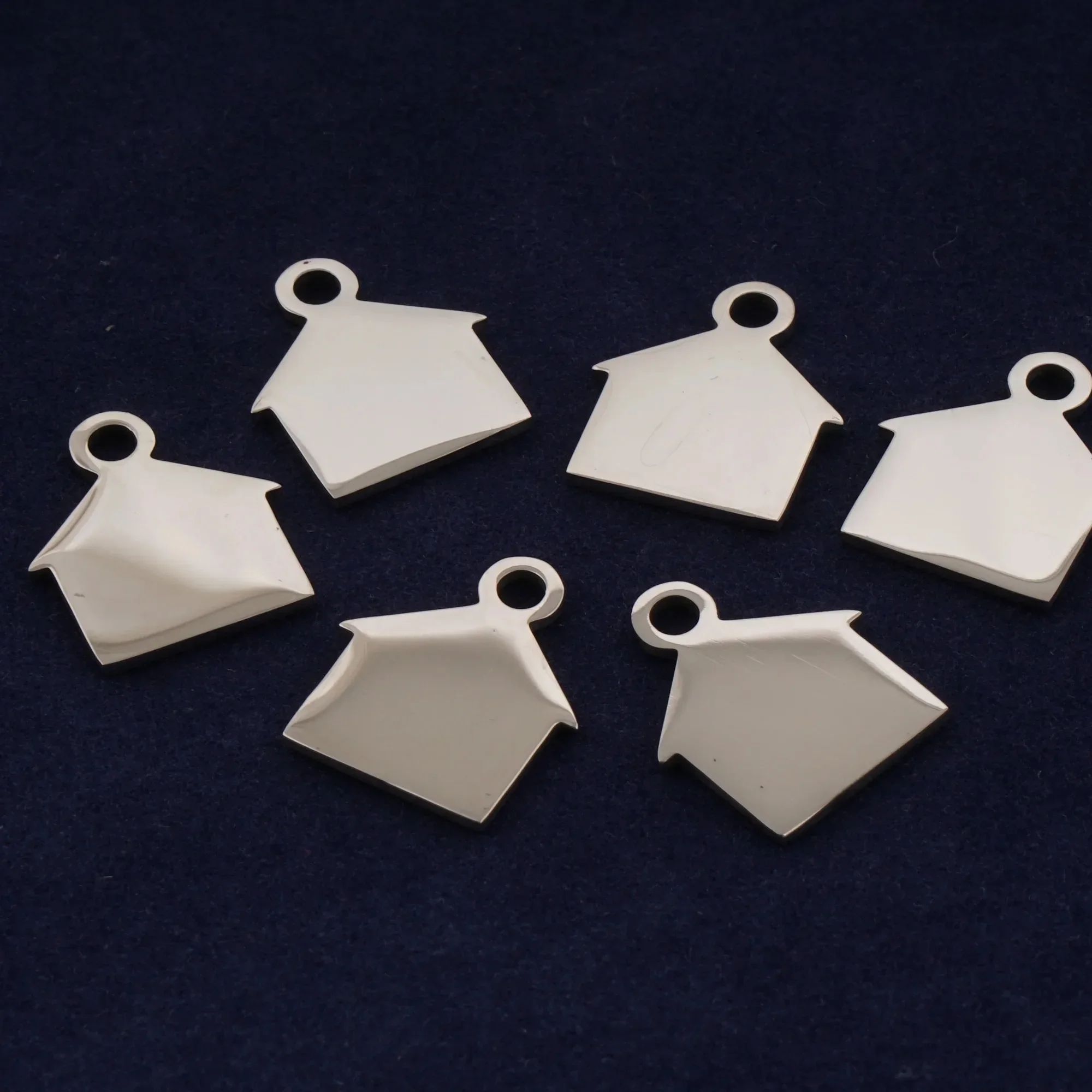

10Pcs Mirror House Shape Stainless Steel Pendant Engravable Address Pet Tag Anti-lost Keychain Charm Accessories,5/8*9/16" 18G