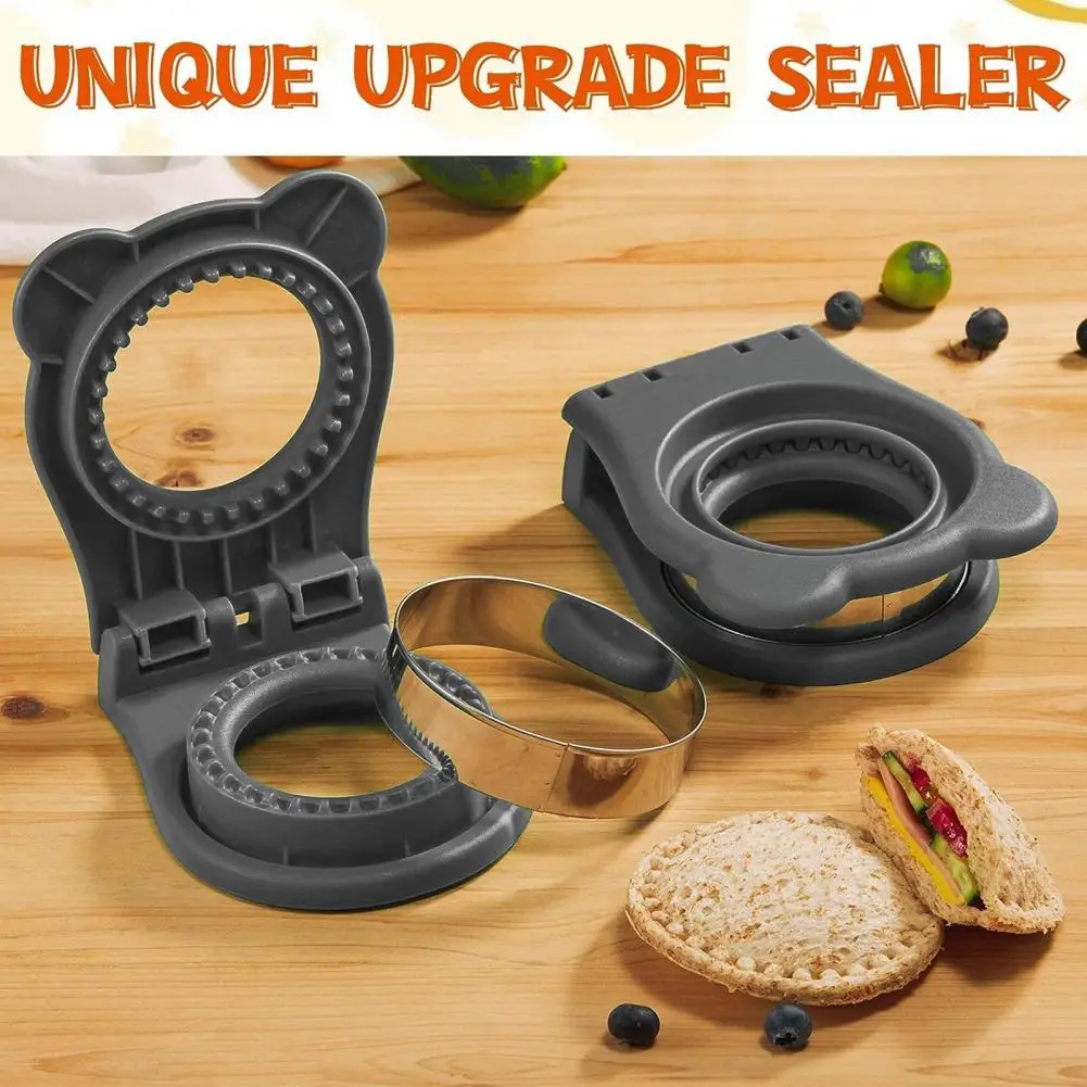 

Sandwich Cutter And Sealer 2-in-1 Sandwich Cutting Mold for School Lunch Boxes And Bento Boxes Round Sandwichs Maker