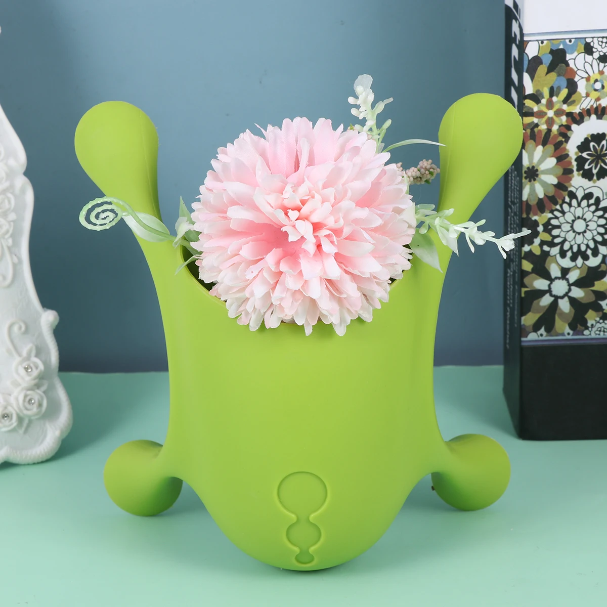

Creative Flower Pots Indoor Succulent Container Wall Hanging Planter Simple Desk Decor Small Save Space Draining Hole Growth