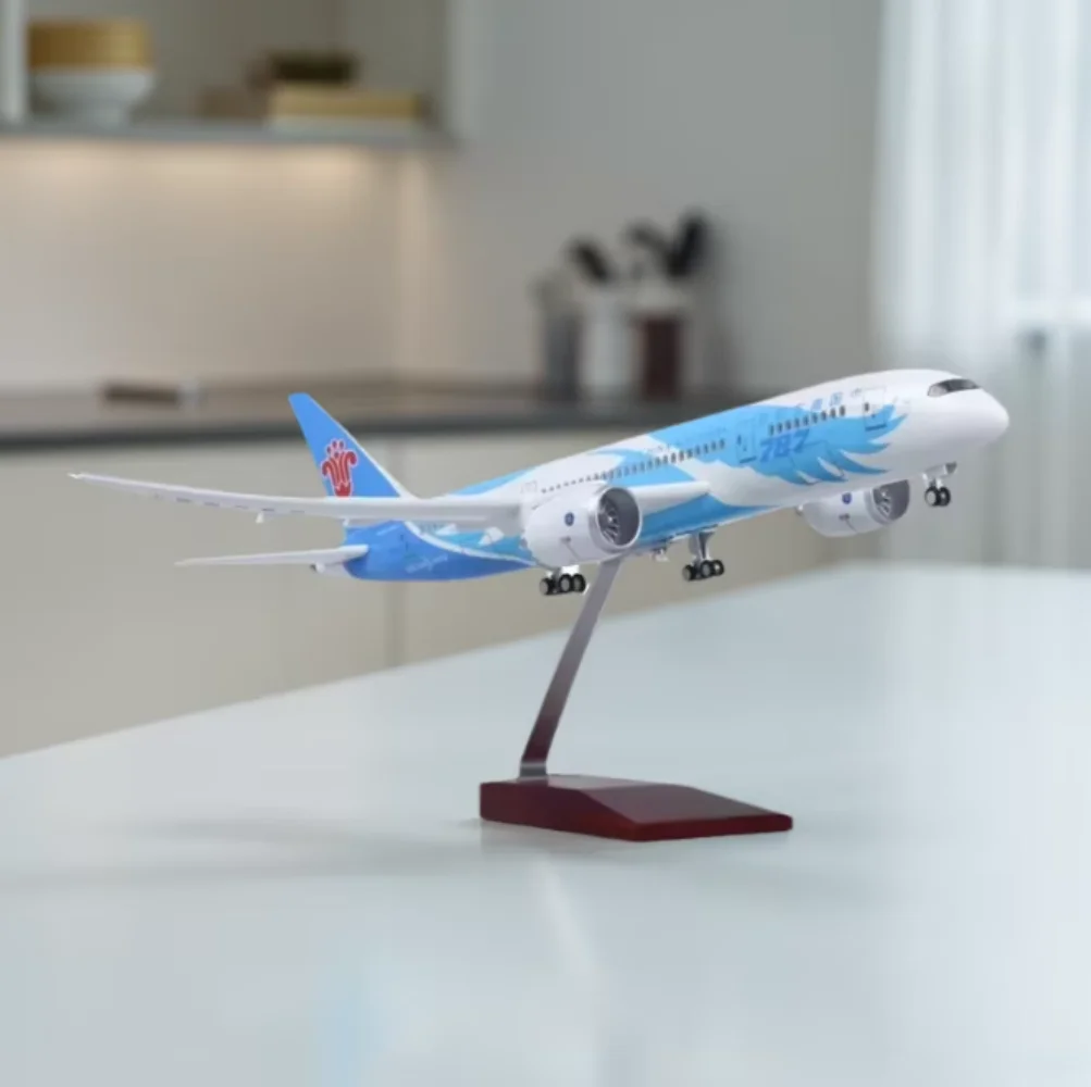 1/130 Scale Airplane Models 43cm B787 China Southern Airways Diecast Resin Aircraft Model Souvenir Ornaments With Landing Gear
