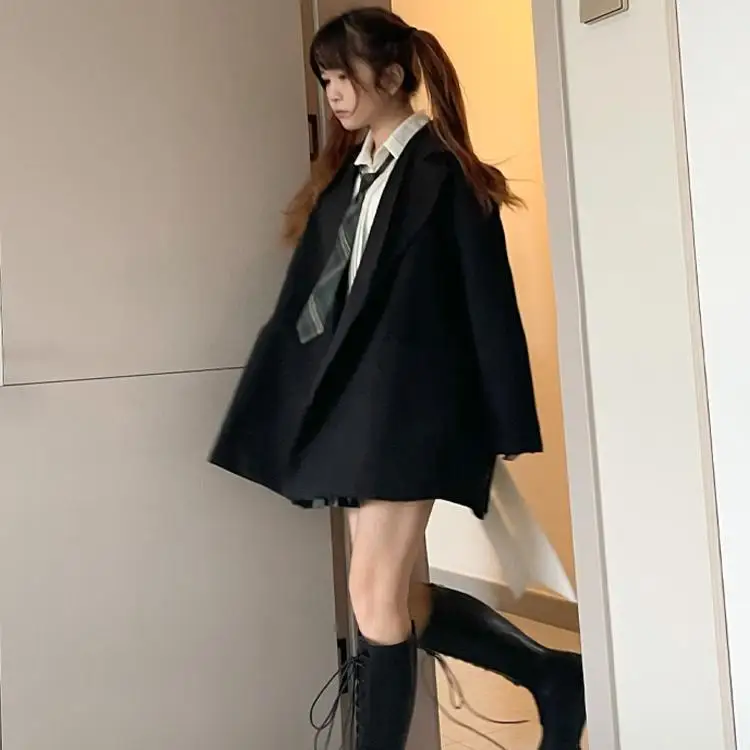 بدلة نسائية ملابس نسائية سترة نسائية أنيقة هدية سوداء فرنسية سترات مقصوصة موضة جديدة كل مباراة بياقة مدببة قصيرة