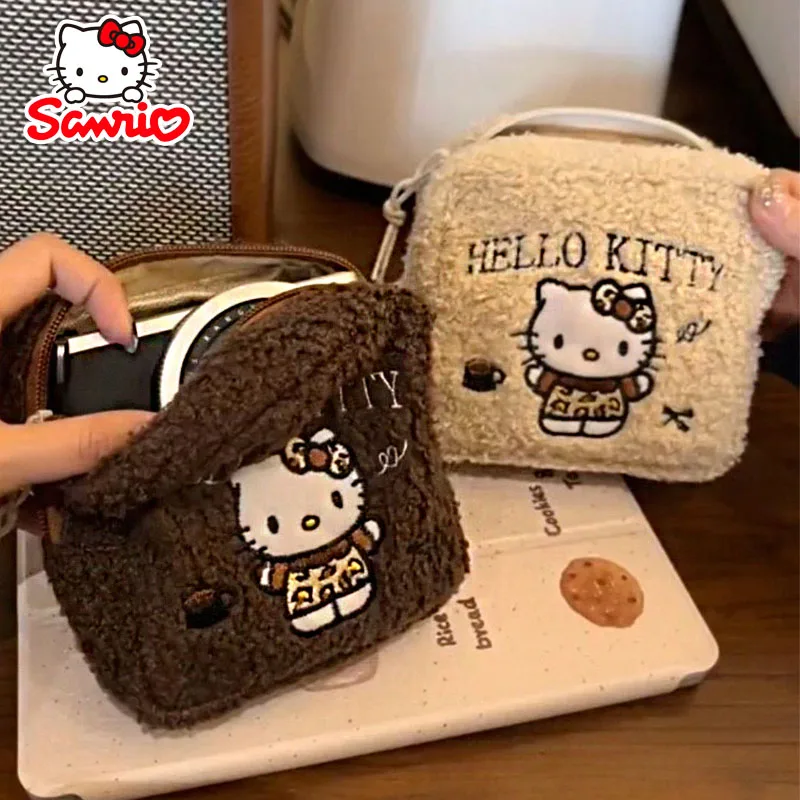 תיק איפור של Sanrio HelloKitty לנשים, אוזניות קאוואיי, נרתיק אפס לבנות, שפתון נייד, תיקי אחסון מרובי תכליתיות לנסיעות, מתנה