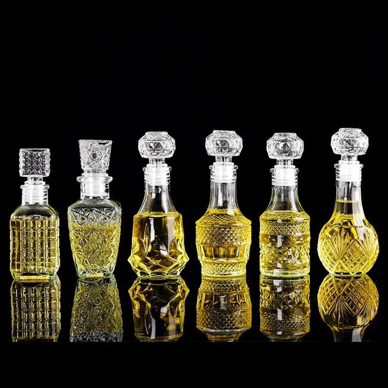 1Pcs 50ml Transparent Small Empty Spirit Whisky Wine Bottle Mini Glass Alcohol Liquor Bottles With Screw Cap  Decanter